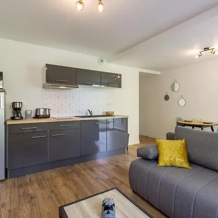 Apartment T2 Proche De La Gare De